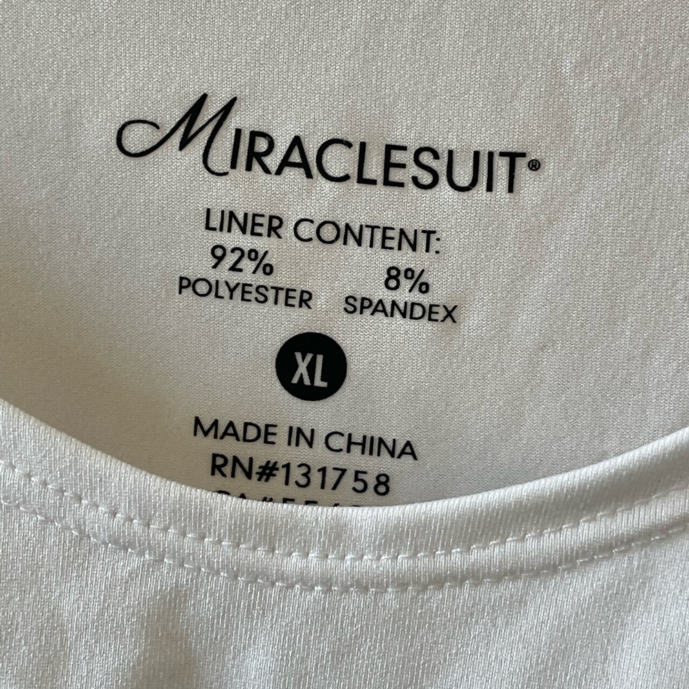 Miraclesuit Solid White Lightweight Everyday Shap… - image 2